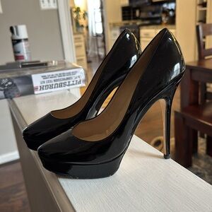 Jimmy Choo Black Pumps - Size 38